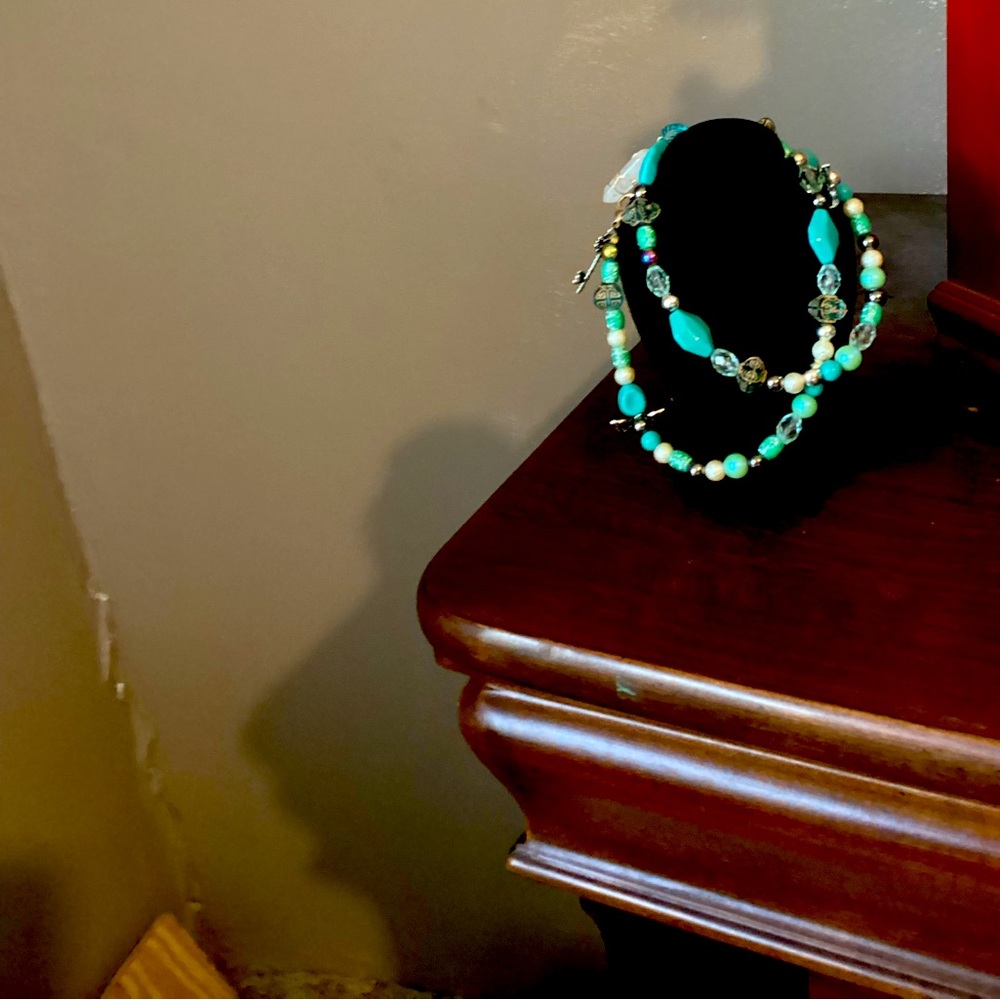 Handmade Luxury Beaded Necklace w Pendant